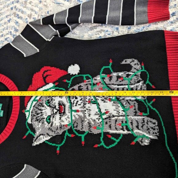 Ugly Christmas Sweater - Kitten Wrapped In String Lights in Size Medium - Picture 7 of 11